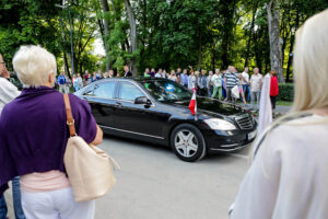 07.06.2016 Busko Zdrój. Prezydent RP Andrzej Duda spotkał się z mieszkańcami i kuracjuszami. / Wojciech Habdas / Radio Kielce