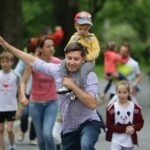 11.06.2016. Happening pod hasłem "Kostka biega po kostce do Kostki” w Zespole Szkół Katolickich Diecezji Kieleckiej / Wojciech Habdas / Radio Kielce