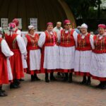 11.06.2016. Finałowy koncert 40. Buskich Spotkań z Folklorem w parku miejskim w Kielcach / Wojciech Habdas / Radio Kielce