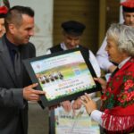 11.06.2016. Finałowy koncert 40. Buskich Spotkań z Folklorem w parku miejskim w Kielcach / Wojciech Habdas / Radio Kielce