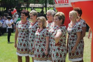 12.06.2016 Jawor u źródeł kultury. Konkurs Radia Kielce w Tokarni / Radio Kielce