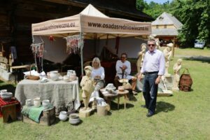 12.06.2016 Jawor u źródeł kultury. Konkurs Radia Kielce w Tokarni / Radio Kielce