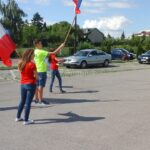 20.07.2016. Francuscy pielgrzymi Światowych Dni Młodzieży w Jędrzejowie / Ewa Pociejowska-Gawęda / Radio Kielce