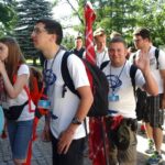 22.07.2016 Jędrzejów. Pielgrzymi z Francji zwiedzają miasto / Ewa Pociejowska-Gawęda / Radio Kielce