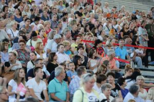 43. Międzynarodowy Harcerski Festiwal Kultury Młodzieży Szkolnej Wiatraczek (10 lipca 2016 r) / Wojciech Habdas / Radio Kielce