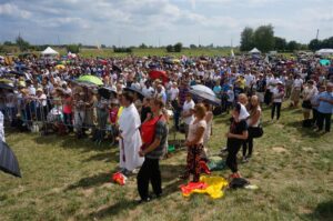 23.07.2016 ŚDM. Msza Święta na błoniach w Sandomierzu / Grażyna Szlęzak-Wójcik / Radio Kielce