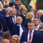 28.07.2016. Msza święta na Jasnej Górze w 1050-lecie chrztu Polski sprawowana przez papieża Franciszka. Poseł Nowoczesnej Adam Cyrański / Bartłomiej Zapała / Radio Kielce