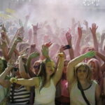 02.07.2016 Kielce. Festiwal Kolorów na parkingu Galerii Korona. / Jarosław Kubalski / Radio Kielce