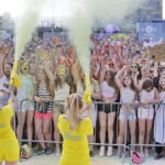 02.07.2016 Kielce. Festiwal Kolorów na parkingu Galerii Korona. / Jarosław Kubalski / Radio Kielce