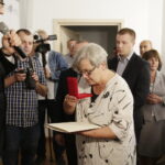 03.07.2016 Kielce. Uroczystość przekazania odnalezionych szczątków Żołnierzy Wyklętych rodzinom. Rodzina Karola Łoniewskiego. / Jarosław Kubalski / Radio Kielce