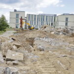 05.07.2016 Kielce. Wyburzono budynek techniczny na kampusie UJK przy ulicy Świętokrzyskiej. Powstanie tu parking. / Jarosław Kubalski / Radio Kielce