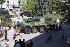 08.07.2016 Kielce. Piknik na Placu Wolności towarzyszący Szczytowi NATO w Warszawie. / Jarosław Kubalski / Radio Kielce