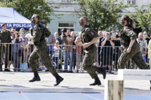 08.07.2016 Kielce. Piknik na Placu Wolności towarzyszący Szczytowi NATO w Warszawie. / Jarosław Kubalski / Radio Kielce