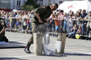 08.07.2016 Kielce. Piknik na Placu Wolności towarzyszący Szczytowi NATO w Warszawie. / Jarosław Kubalski / Radio Kielce