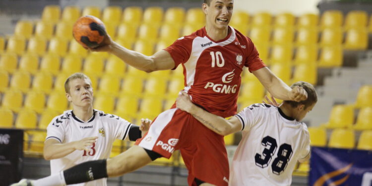 08.07.2016 Kielce. Sparing młodzieżowych reprezentacji w piłkę ręczną. Mecz Polska - Rosja. / Jarosław Kubalski / Radio Kielce