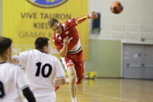 08.07.2016 Kielce. Sparing młodzieżowych reprezentacji w piłkę ręczną. Mecz Polska - Rosja. / Jarosław Kubalski / Radio Kielce