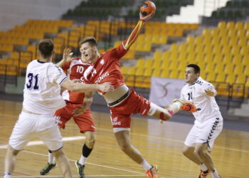 08.07.2016 Kielce. Sparing młodzieżowych reprezentacji w piłkę ręczną. Mecz Polska - Rosja. / Jarosław Kubalski / Radio Kielce