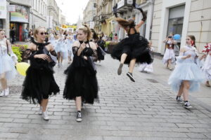 11.07.2016 Kielce. Festiwal Harcerski. Korowód. / Jarosław Kubalski / Radio Kielce