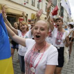 11.07.2016 Kielce. Festiwal Harcerski. Korowód. / Jarosław Kubalski / Radio Kielce