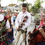11.07.2016 Kielce. Festiwal Harcerski. Korowód. / Jarosław Kubalski / Radio Kielce