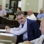11.07.2016 Kielce. Sesja Rady Miasta w sprawie sprzedaży spółki Korona Kielce. Prezydent Wojciech Lubawski. / Jarosław Kubalski / Radio Kielce