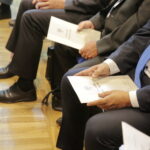 13.07.2016 Kielce. Wojewoda świętokrzyski Agata Wojtyszek wręczyła przedstawicielom samorządów promesy na usuwanie skutków ulewnych deszczy. / Jarosław Kubalski / Radio Kielce