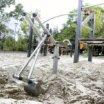 14.07.2016. Nowy plac zabaw na Skwerze Szarych Szeregów w Kielcach / Jarosław Kubalski / Radio Kielce