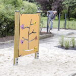 14.07.2016. Nowy plac zabaw na Skwerze Szarych Szeregów w Kielcach / Jarosław Kubalski / Radio Kielce