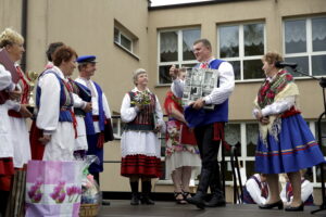 17.07.2016 Leśna Stara Wieś. 25 lecie zespołu pieśni i tańca Leśnianie. / Jarosław Kubalski / Radio Kielce