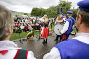 17.07.2016 Leśna Stara Wieś. 25 lecie zespołu pieśni i tańca Leśnianie. / Jarosław Kubalski / Radio Kielce