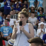 23.07.2016 Kielce. Msza Święta i Wieczór Uwielbienia na Kolporter Arena dla pielgrzymów. / Jarosław Kubalski / Radio Kielce