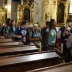 23.07.2016 Kielce. Pielgrzymi na ŚDM zwiedzają miasto. / Jarosław Kubalski / Radio Kielce