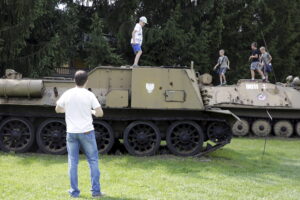 30.07.2016 Skarżysko Kamienna. Piknik historyczny w Muzeum Orła Białego. / Jarosław Kubalski / Radio Kielce