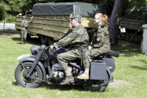 30.07.2016 Skarżysko Kamienna. Piknik historyczny w Muzeum Orła Białego. / Jarosław Kubalski / Radio Kielce