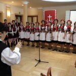 19.07.2016 Artyści z zespołu "Kwiat Podola" w ratuszu / Jarosław Kubalski / Radio Kielce