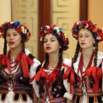 19.07.2016 Artyści z zespołu "Kwiat Podola" w ratuszu / Jarosław Kubalski / Radio Kielce