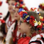 19.07.2016 Artyści z zespołu "Kwiat Podola" w ratuszu / Jarosław Kubalski / Radio Kielce