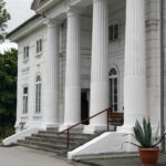 13.07.2016 Bejsce. Pałac. / Robert Felczak / Radio Kielce