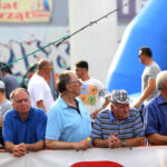 1.7.2016 Kielce. 27 Międzynarodowy Wyścig Kolarski Solidarności i Olimpijczyków. Finał 4 etapu. Widzowie oczekiwali na mecie kilkadziesiąt minut przed przyjazdem kolarzy. / Wojciech Habdas / Radio Kielce