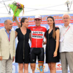 1.7.2016 Kielce. 27 Międzynarodowy Wyścig Kolarski Solidarności i Olimpijczyków. Finał 4 etapu. Na podium Enzo Wuoters / Wojciech Habdas / Radio Kielce