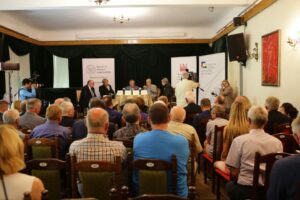 04.07.2016 Kielce. Konferencja „Antysemityzm jako narzędzie komunizmu” / Radio Kielce
