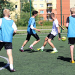 20.7.2017 Kielce. Wakacje z futbolem. Mecz Team JLB - FC Olympique / Wojciech Habdas / Radio Kielce