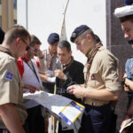 20.7.2016 Kielce. Francuscy skauci po mszy w kościele akademickim wyruszyli pieszo do Chęcin. / Wojciech Habdas / Radio Kielce