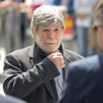 04.07.2016 Kielce. Prezydent Andrzej Duda złożył kwiaty pod kamienicą Planty 7/9 / Wojciech Habdas / Radio Kielce