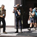 20.7.2016 Kielce. Francuscy skauci po mszy w kościele akademickim wyruszyli pieszo do Chęcin. / Wojciech Habdas / Radio Kielce