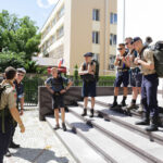 20.7.2016 Kielce. Francuscy skauci po mszy w kościele akademickim wyruszyli pieszo do Chęcin. / Wojciech Habdas / Radio Kielce