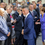 04.07.2016 Kielce. Prezydent Andrzej Duda złożył kwiaty pod kamienicą Planty 7/9 / Wojciech Habdas / Radio Kielce
