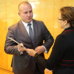 20.07.2016 Kielce. Wojewoda Świętokrzyski wręczyła kolejne promesy / Wojciech Habdas / Radio Kielce