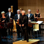 4.7.2016 Kielce. "Sinfonia Varsovia" zwieńczyła obchody 70. Rocznicy Pogromu Kieleckiego. Orkiestrę poprowadził Jerzy Maksymiuk. / Wojciech Habdas / Radio Kielce