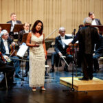 4.7.2016 Kielce. "Sinfonia Varsovia" zwieńczyła obchody 70. Rocznicy Pogromu Kieleckiego. Orkiestrę poprowadził Jerzy Maksymiuk. / Wojciech Habdas / Radio Kielce